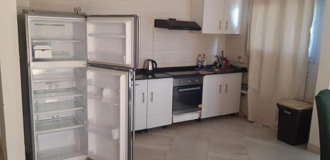 Einbay Pool View Appartement Αΐν Σούχνα Εξωτερικό φωτογραφία