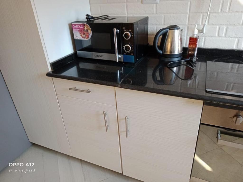 Einbay Pool View Appartement Αΐν Σούχνα Εξωτερικό φωτογραφία