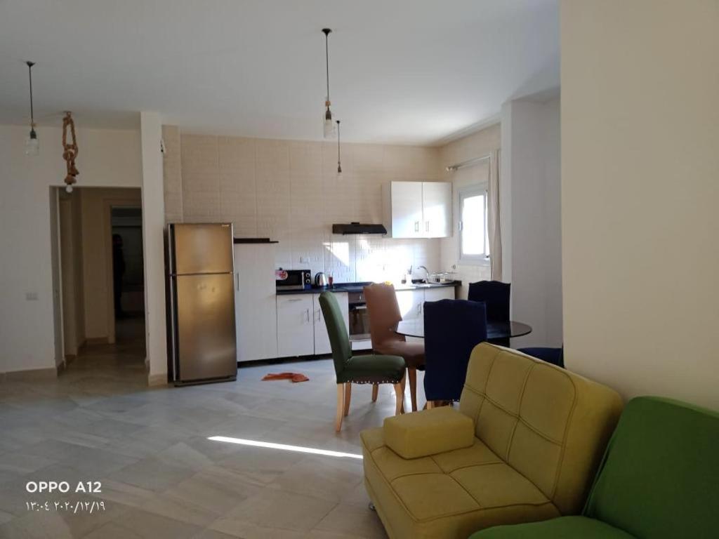 Einbay Pool View Appartement Αΐν Σούχνα Εξωτερικό φωτογραφία